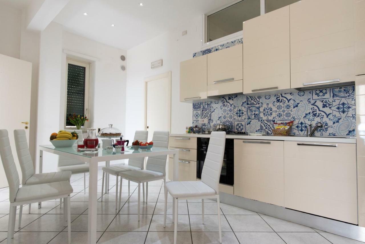 Mare Mia Apartment Salerno Luaran gambar