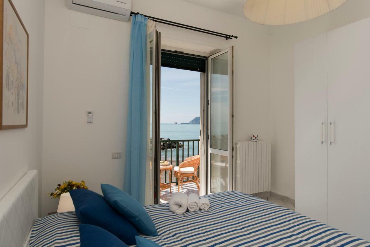 Mare Mia Apartment Salerno Luaran gambar