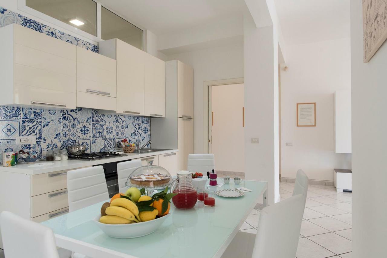 Mare Mia Apartment Salerno Luaran gambar