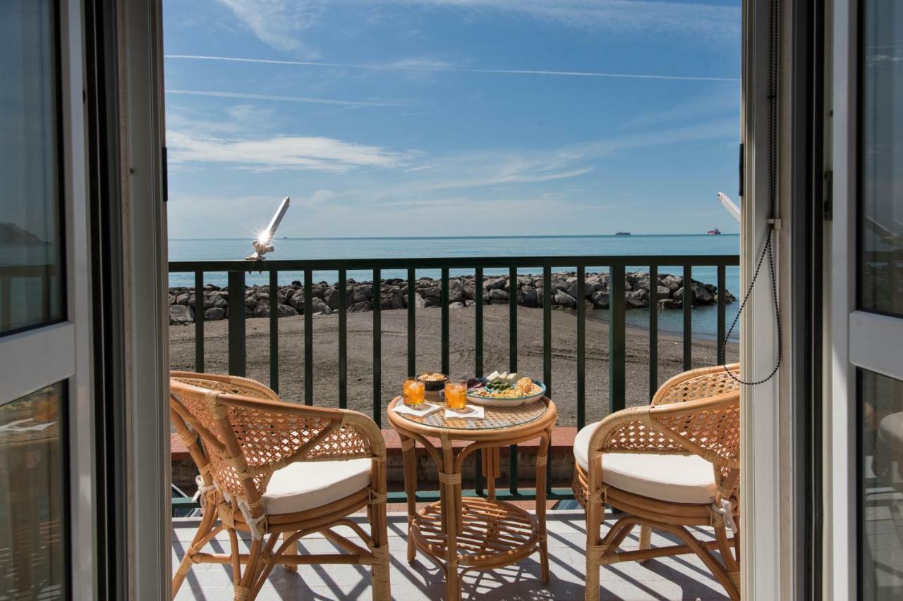 Mare Mia Apartment Salerno Luaran gambar