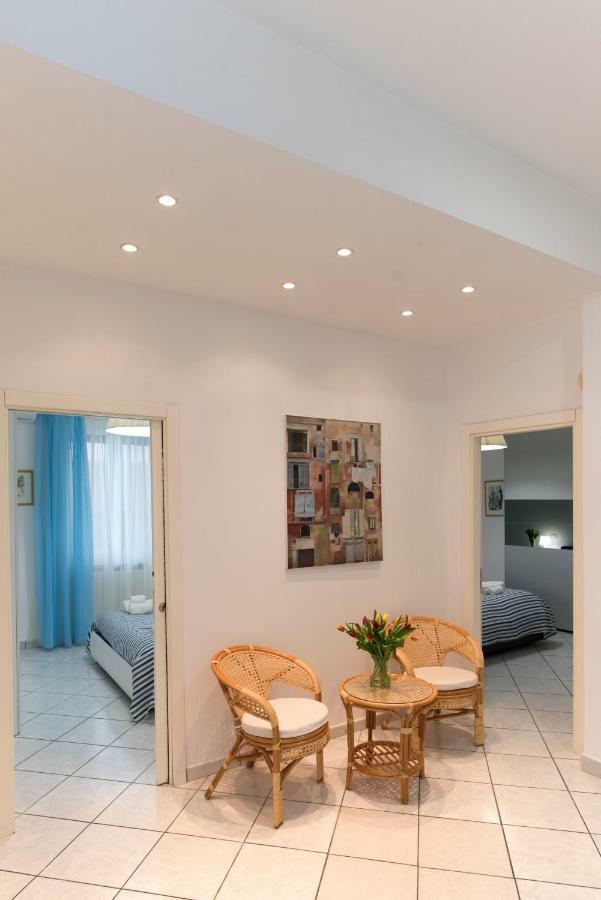 Mare Mia Apartment Salerno Luaran gambar